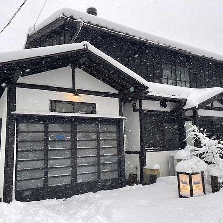 B&B Mikawa - Kanazawa Fish Harbour Номи Экстерьер фото